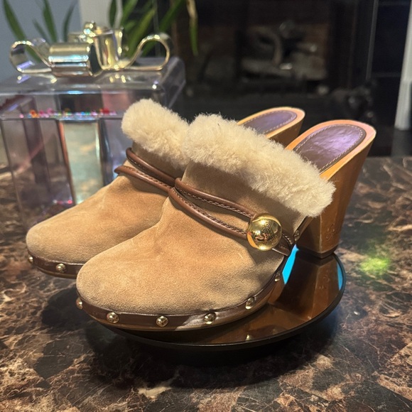 Coach Ivanka Women's Beige Fur Trim Wedge Mules - Size 8M - Picture 2 of 11